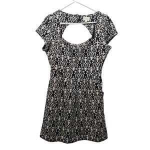 Delia’s Y2K Square Neck Cutout Dress M Black White Empire Mini